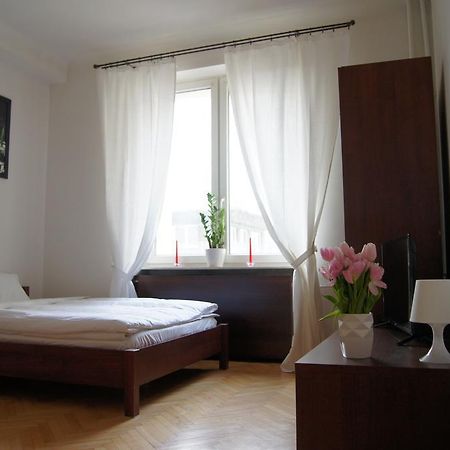 Krucza By Rental Apartments Warszawa Eksteriør billede